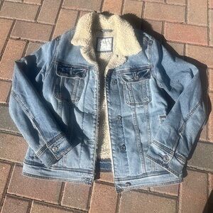 Abercrombie & Fitch Denim Jacket with Cream Sherpa Lining